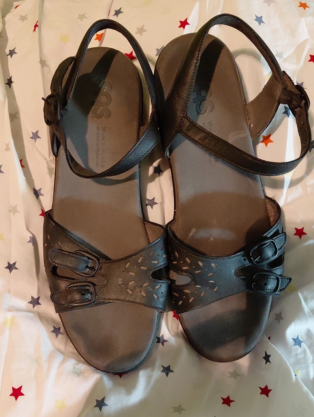 SAS Black Leather Cutout Buckle Sandals